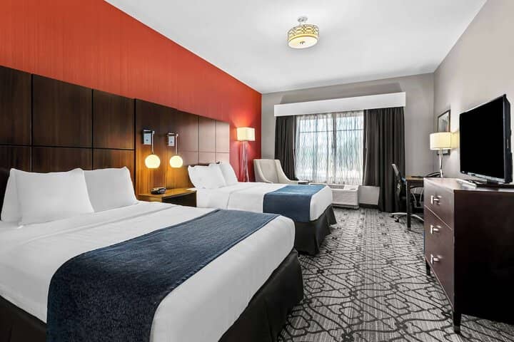 Room 15 of 35